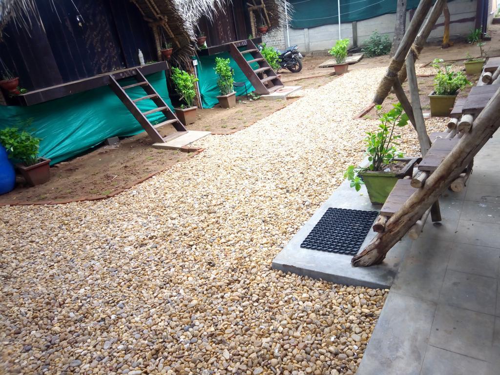 Edan Beach Cottage Pondicherry Bagian luar foto